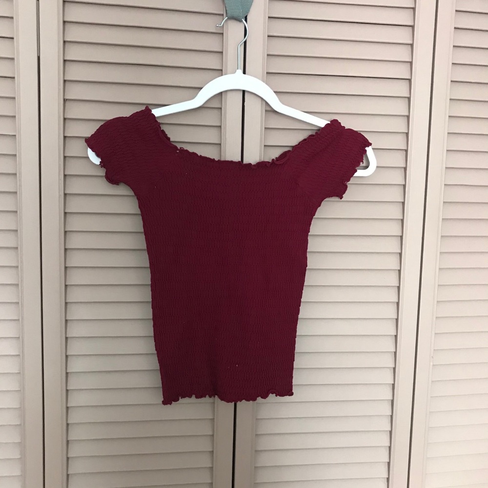 Burgundy ribbed crop top